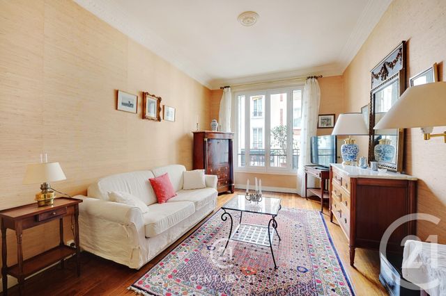 Appartement T4 à vendre - 4 pièces - 78,17 m2 - Paris - 75015 - ILE-DE-FRANCE
