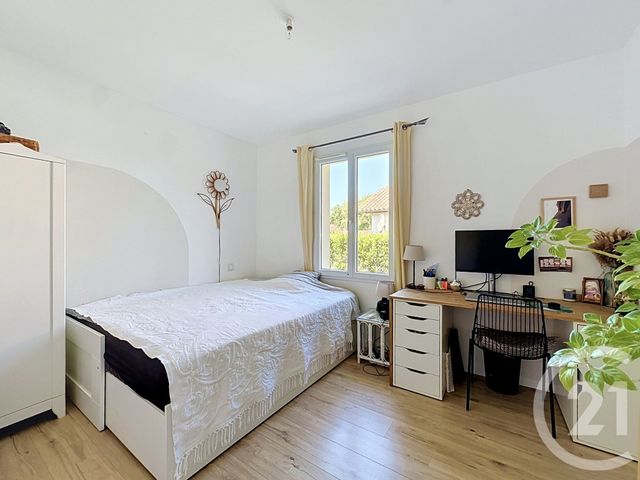 maison à vendre - 4 pièces - 93.89 m2 - GUJAN MESTRAS - 33 - AQUITAINE - Century 21 Duprat & Associés