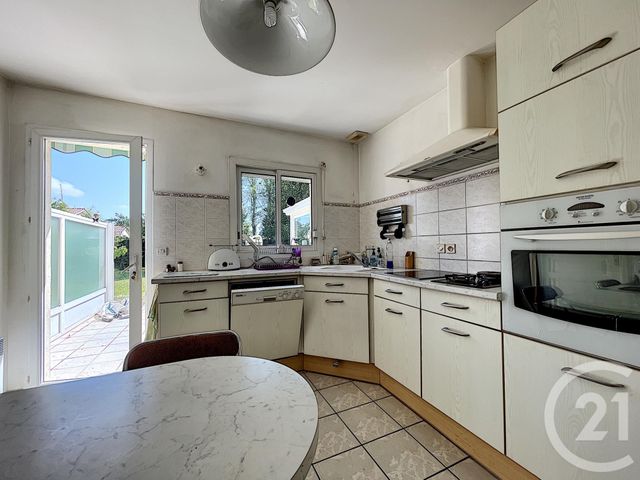 maison à vendre - 5 pièces - 118.93 m2 - GUJAN MESTRAS - 33 - AQUITAINE - Century 21 Duprat Donnesse maison à vendre - 5 pièces - 118.93 m2 - GUJAN MESTRAS - 33 - AQUITAINE - Century 21 Duprat Donnesse