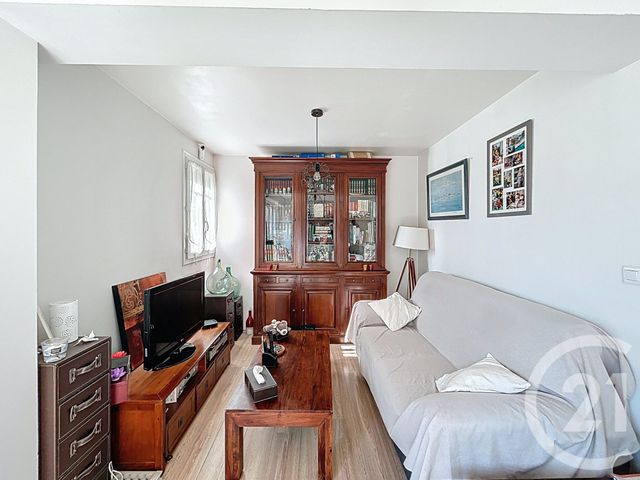 maison à vendre - 5 pièces - 101.15 m2 - GUJAN MESTRAS - 33 - AQUITAINE - Century 21 Duprat & Associés