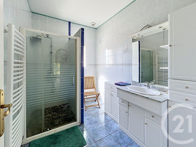 maison à vendre - 4 pièces - 113.4 m2 - GUJAN MESTRAS - 33 - AQUITAINE - Century 21 Duprat & Associés