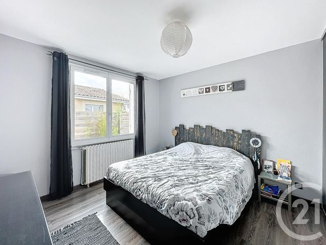 maison à vendre - 4 pièces - 83.54 m2 - GUJAN MESTRAS - 33 - AQUITAINE - Century 21 Duprat & Associés