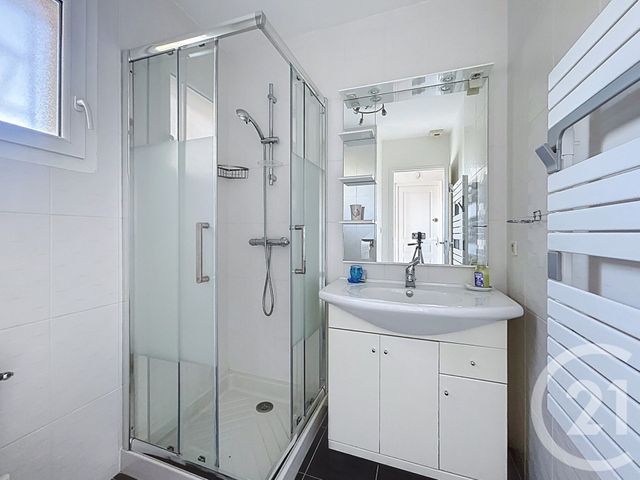 maison à vendre - 6 pièces - 181.0 m2 - GUJAN MESTRAS - 33 - AQUITAINE - Century 21 Duprat & Associés