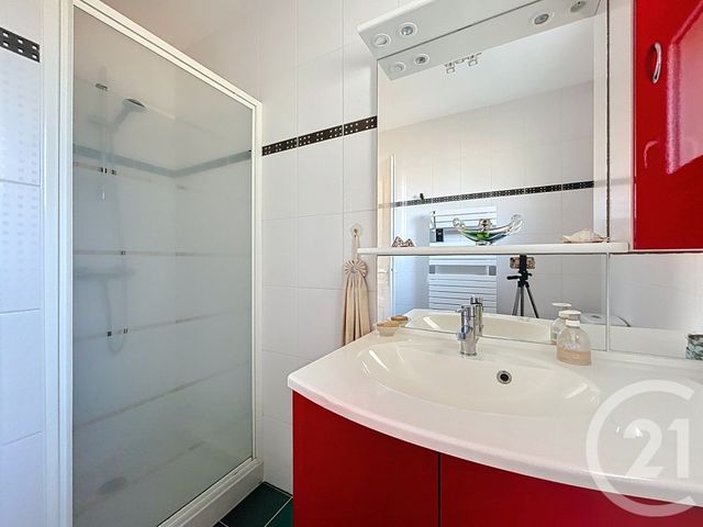 maison à vendre - 6 pièces - 181.0 m2 - GUJAN MESTRAS - 33 - AQUITAINE - Century 21 Duprat & Associés