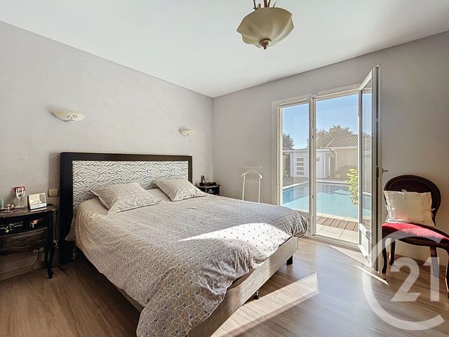 maison à vendre - 6 pièces - 181.0 m2 - GUJAN MESTRAS - 33 - AQUITAINE - Century 21 Duprat & Associés