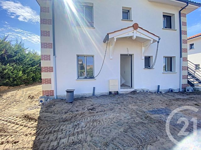 Afficher la photo en grand Appartement F3 à vendre - 3 pièces - 66.04 m2 - GUJAN MESTRAS - 33 - AQUITAINE - Century 21 Duprat Donnesse