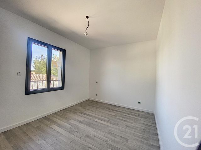 Afficher la photo en grand Appartement F3 à vendre - 3 pièces - 63.62 m2 - GUJAN MESTRAS - 33 - AQUITAINE - Century 21 Duprat Donnesse