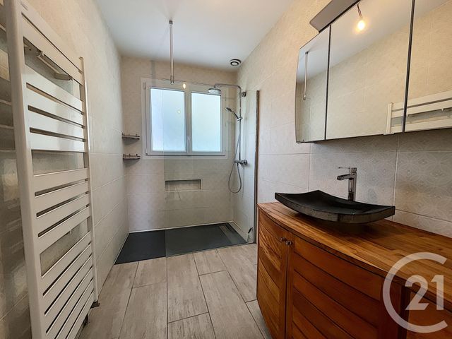 Afficher la photo en grand maison à vendre - 5 pièces - 137.3 m2 - GUJAN MESTRAS - 33 - AQUITAINE - Century 21 Duprat Donnesse