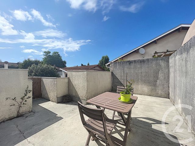 Afficher la photo en grand Appartement F3 à vendre - 3 pièces - 49.0 m2 - GUJAN MESTRAS - 33 - AQUITAINE - Century 21 Duprat Donnesse