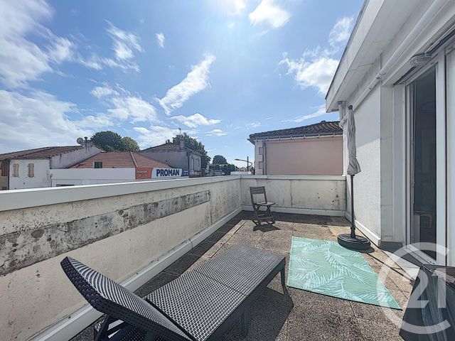 Afficher la photo en grand Appartement F3 à vendre - 3 pièces - 49.0 m2 - GUJAN MESTRAS - 33 - AQUITAINE - Century 21 Duprat Donnesse
