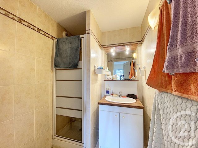 Afficher la photo en grand Appartement T2 à vendre - 2 pièces - 37.0 m2 - GUJAN MESTRAS - 33 - AQUITAINE - Century 21 Duprat Donnesse