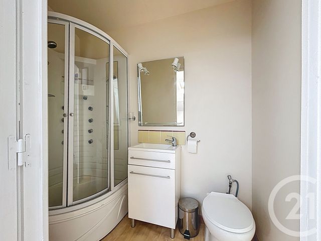 maison à vendre - 7 pièces - 142.8 m2 - GUJAN MESTRAS - 33 - AQUITAINE - Century 21 Duprat & Associés