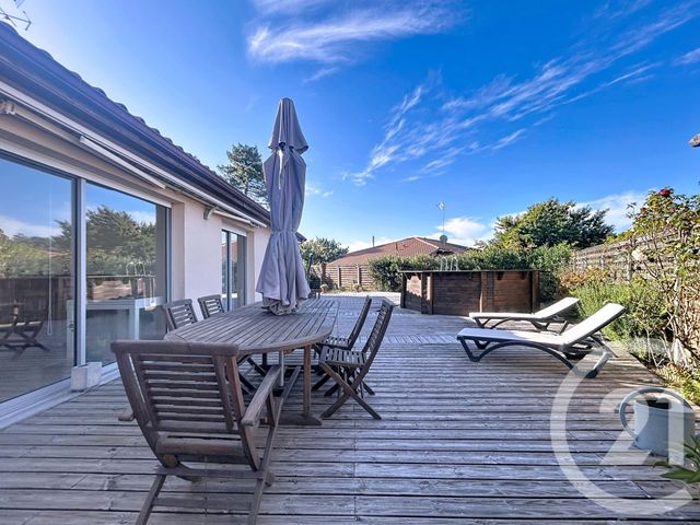 maison à vendre - 5 pièces - 149.59 m2 - GUJAN MESTRAS - 33 - AQUITAINE - Century 21 Duprat & Associés