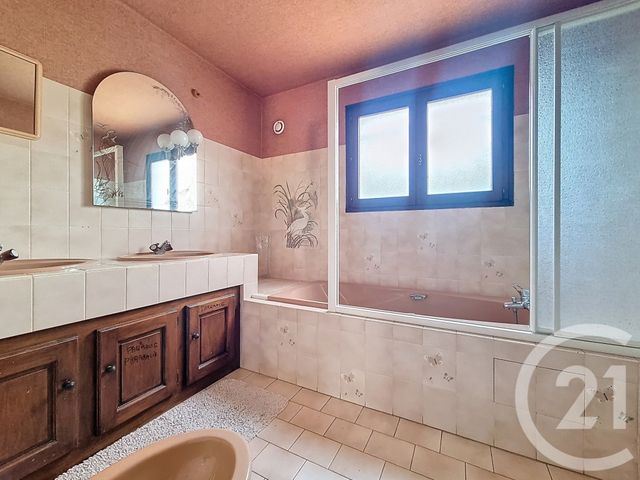 maison à vendre - 5 pièces - 165.56 m2 - GUJAN MESTRAS - 33 - AQUITAINE - Century 21 Duprat & Associés