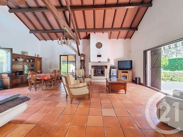 maison à vendre - 5 pièces - 165.56 m2 - GUJAN MESTRAS - 33 - AQUITAINE - Century 21 Duprat & Associés