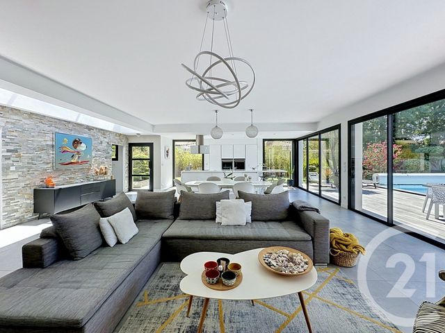 maison à vendre - 6 pièces - 200.0 m2 - GUJAN MESTRAS - 33 - AQUITAINE - Century 21 Duprat & Associés