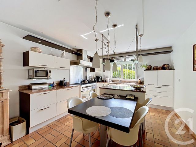 maison à vendre - 4 pièces - 136.13 m2 - GUJAN MESTRAS - 33 - AQUITAINE - Century 21 Duprat & Associés