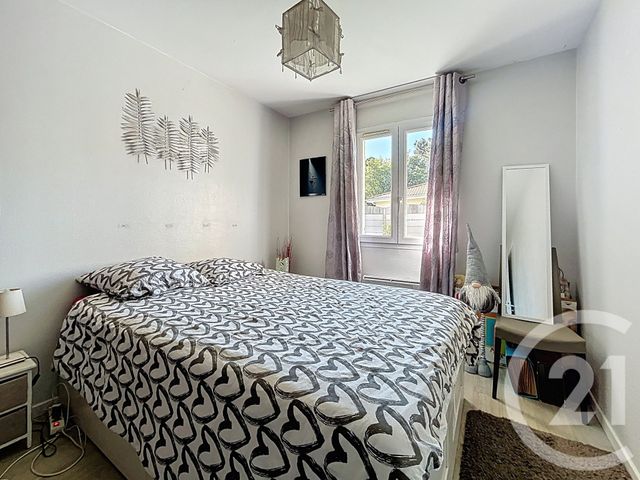 maison à vendre - 4 pièces - 89.77 m2 - GUJAN MESTRAS - 33 - AQUITAINE - Century 21 Duprat & Associés