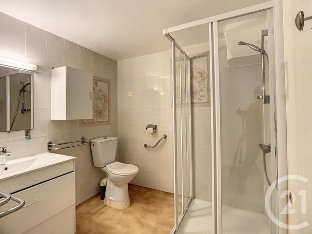 Appartement Studio à vendre - 2 pièces - 29.98 m2 - GUJAN MESTRAS - 33 - AQUITAINE - Century 21 Duprat & Associés