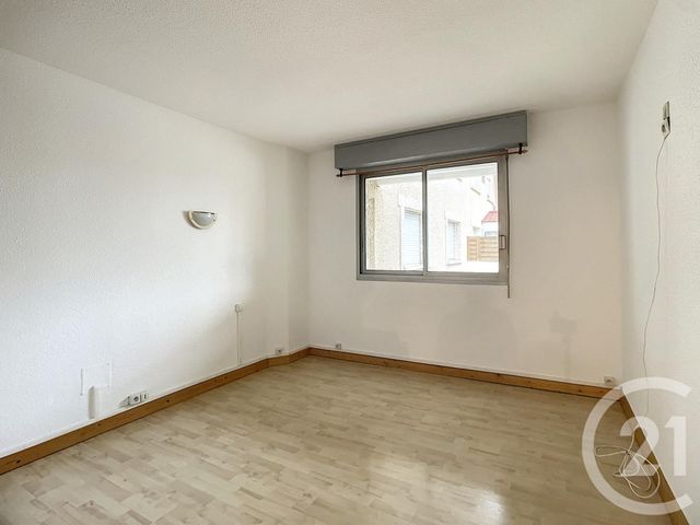 Appartement Studio à vendre - 2 pièces - 29.98 m2 - GUJAN MESTRAS - 33 - AQUITAINE - Century 21 Duprat & Associés