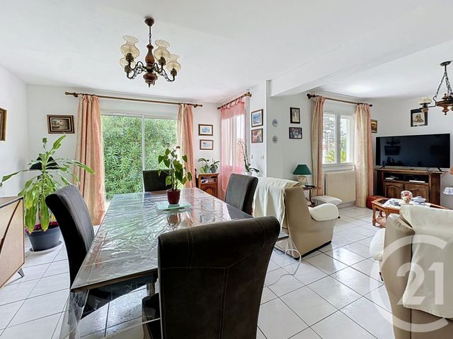 maison à vendre - 5 pièces - 117.45 m2 - GUJAN MESTRAS - 33 - AQUITAINE - Century 21 Duprat & Associés