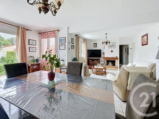 maison à vendre - 5 pièces - 117.45 m2 - GUJAN MESTRAS - 33 - AQUITAINE - Century 21 Duprat & Associés