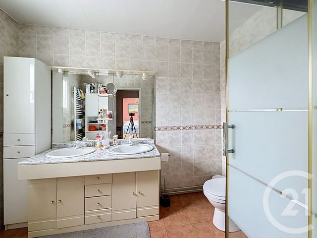 maison à vendre - 5 pièces - 117.45 m2 - GUJAN MESTRAS - 33 - AQUITAINE - Century 21 Duprat & Associés