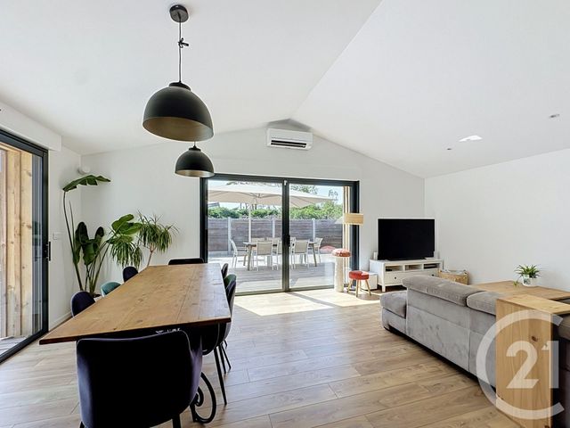 maison à vendre - 4 pièces - 101.2 m2 - GUJAN MESTRAS - 33 - AQUITAINE - Century 21 Duprat & Associés