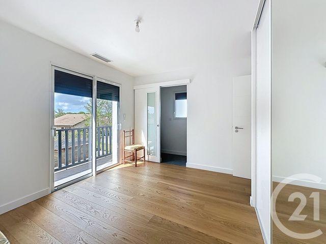 maison à vendre - 5 pièces - 132.36 m2 - GUJAN MESTRAS - 33 - AQUITAINE - Century 21 Duprat & Associés