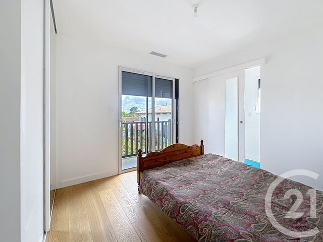 maison à vendre - 5 pièces - 132.36 m2 - GUJAN MESTRAS - 33 - AQUITAINE - Century 21 Duprat & Associés