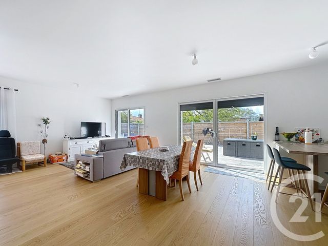 maison à vendre - 5 pièces - 132.36 m2 - GUJAN MESTRAS - 33 - AQUITAINE - Century 21 Duprat & Associés