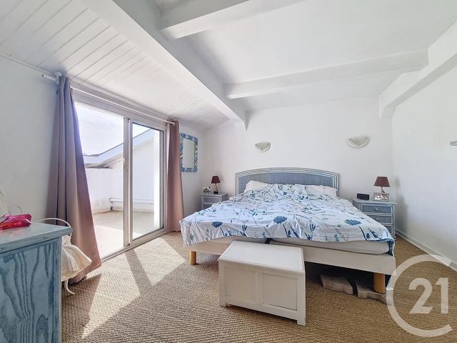 maison à vendre - 4 pièces - 127.5 m2 - GUJAN MESTRAS - 33 - AQUITAINE - Century 21 Duprat & Associés