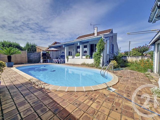 maison à vendre - 4 pièces - 127.5 m2 - GUJAN MESTRAS - 33 - AQUITAINE - Century 21 Duprat & Associés
