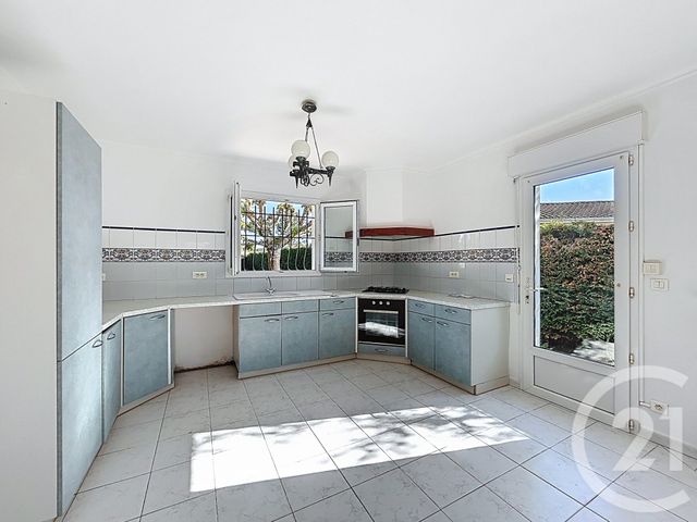 maison à vendre - 4 pièces - 108.1 m2 - GUJAN MESTRAS - 33 - AQUITAINE - Century 21 Duprat & Associés