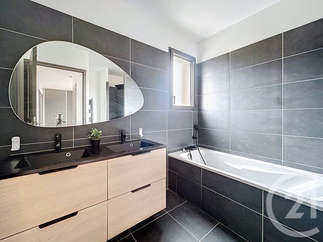 maison à vendre - 7 pièces - 175.12 m2 - GUJAN MESTRAS - 33 - AQUITAINE - Century 21 Duprat & Associés