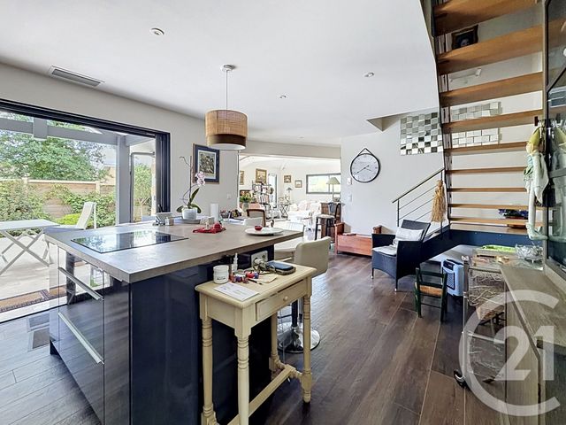maison à vendre - 5 pièces - 150.31 m2 - GUJAN MESTRAS - 33 - AQUITAINE - Century 21 Duprat & Associés