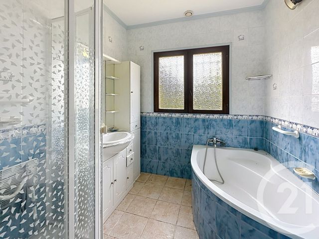 maison à vendre - 4 pièces - 97.74 m2 - GUJAN MESTRAS - 33 - AQUITAINE - Century 21 Duprat & Associés