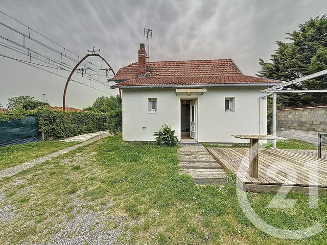 maison à vendre - 4 pièces - 71.16 m2 - GUJAN MESTRAS - 33 - AQUITAINE - Century 21 Duprat & Associés