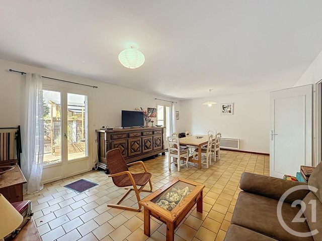 maison à vendre - 4 pièces - 88.24 m2 - GUJAN MESTRAS - 33 - AQUITAINE - Century 21 Duprat & Associés