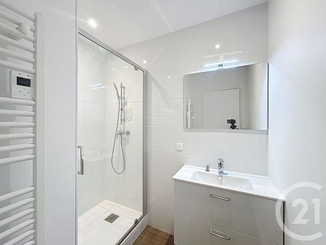 Appartement F3 à vendre - 3 pièces - 48.52 m2 - GUJAN MESTRAS - 33 - AQUITAINE - Century 21 Duprat & Associés