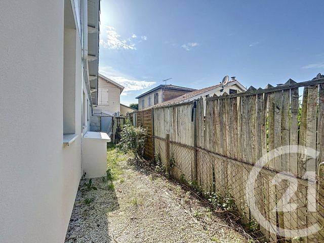 Appartement F3 à vendre - 3 pièces - 48.52 m2 - GUJAN MESTRAS - 33 - AQUITAINE - Century 21 Duprat & Associés