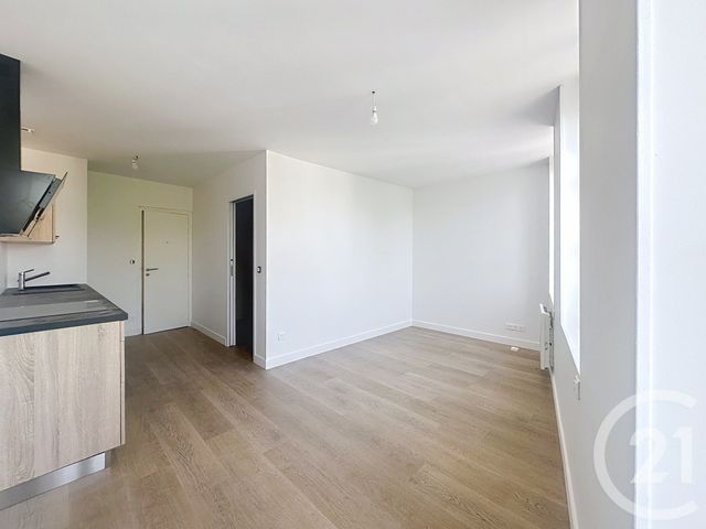 Appartement F2 à vendre - 2 pièces - 31.19 m2 - GUJAN MESTRAS - 33 - AQUITAINE - Century 21 Duprat & Associés