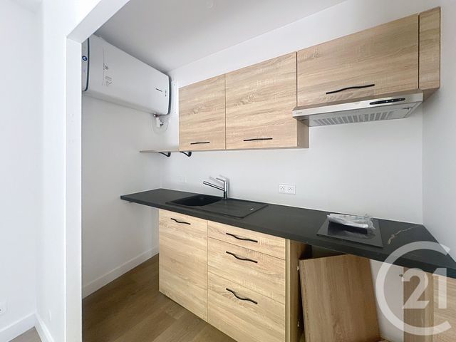 Appartement F2 à vendre - 2 pièces - 34.1 m2 - GUJAN MESTRAS - 33 - AQUITAINE - Century 21 Duprat & Associés