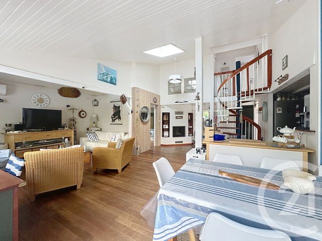 maison à vendre - 5 pièces - 117.0 m2 - GUJAN MESTRAS - 33 - AQUITAINE - Century 21 Duprat & Associés