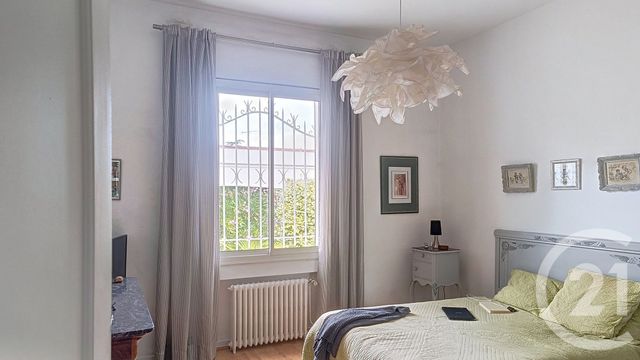 maison à vendre - 9 pièces - 214.0 m2 - GUJAN MESTRAS - 33 - AQUITAINE - Century 21 Duprat & Associés