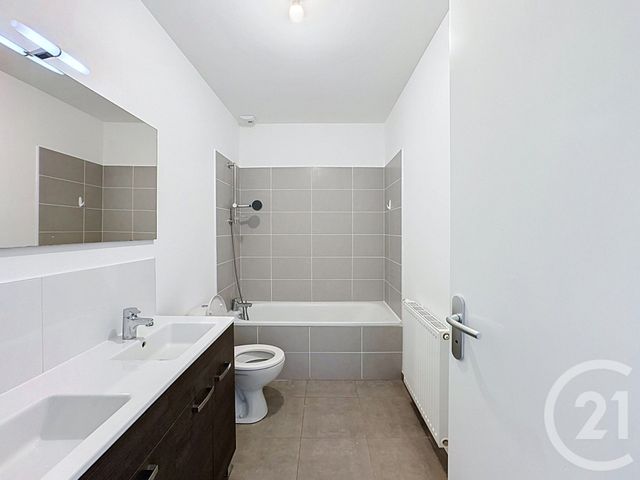 maison à vendre - 5 pièces - 89.22 m2 - GUJAN MESTRAS - 33 - AQUITAINE - Century 21 Duprat & Associés