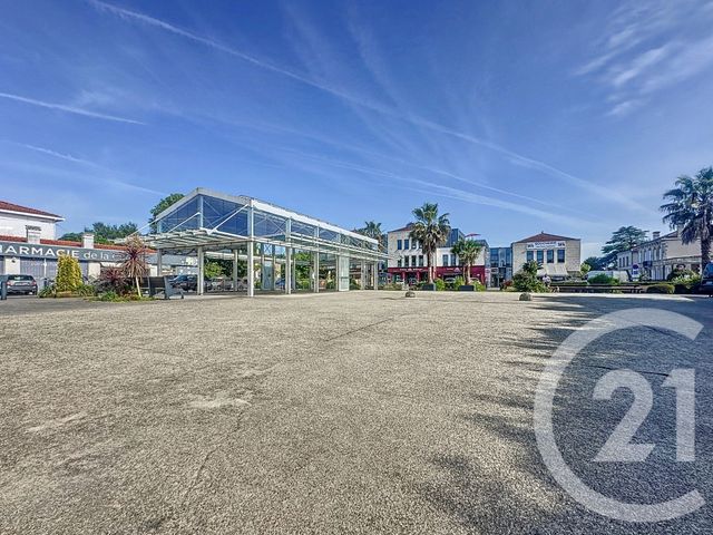 Appartement F2 à vendre - 2 pièces - 31.19 m2 - GUJAN MESTRAS - 33 - AQUITAINE - Century 21 Duprat & Associés