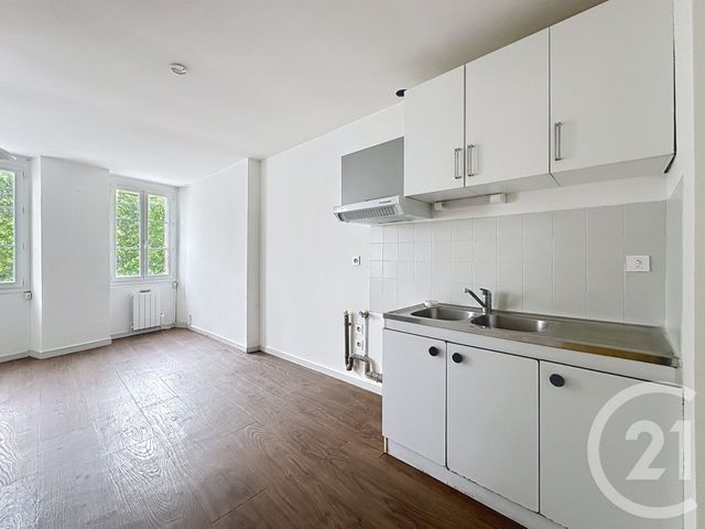 Appartement F2 à vendre - 2 pièces - 31.19 m2 - GUJAN MESTRAS - 33 - AQUITAINE - Century 21 Duprat & Associés