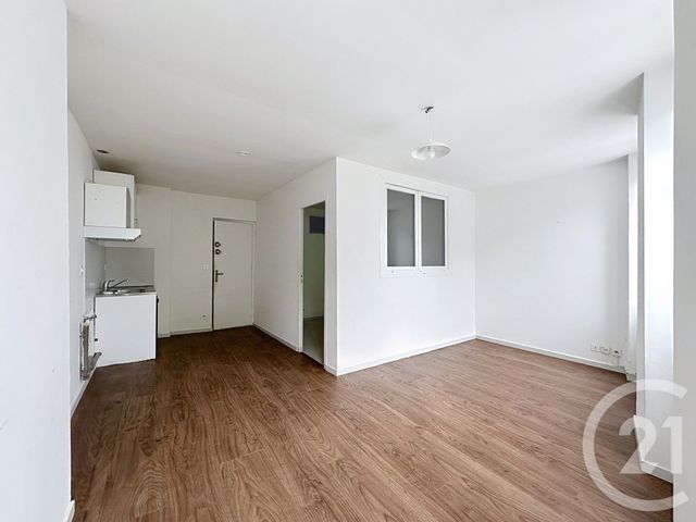 Appartement F2 à vendre - 2 pièces - 31.19 m2 - GUJAN MESTRAS - 33 - AQUITAINE - Century 21 Duprat & Associés