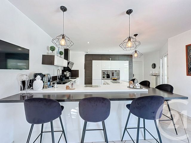 maison à vendre - 5 pièces - 166.2 m2 - GUJAN MESTRAS - 33 - AQUITAINE - Century 21 Duprat & Associés